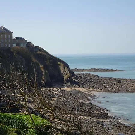 Charming Holiday In A Quiet Location, Near The Coast, 2 Bicycles Donville-les-Bains